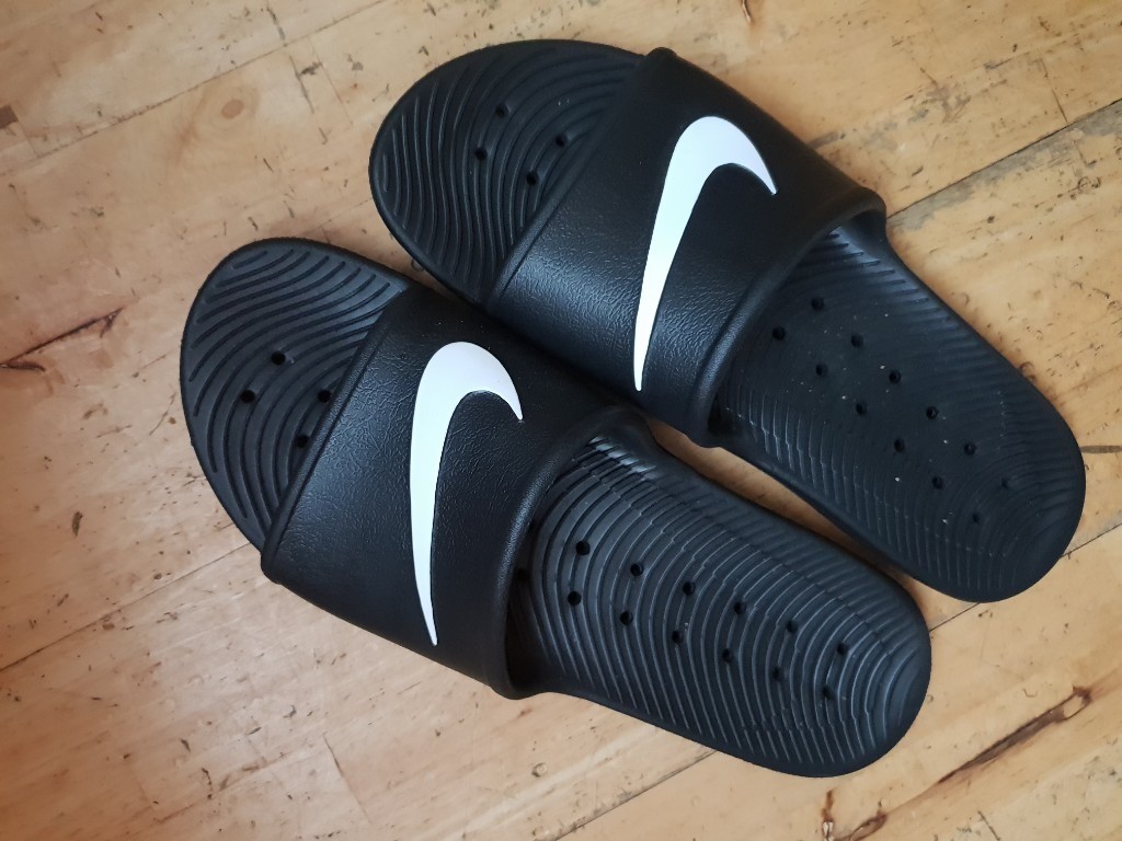 nike tick sliders